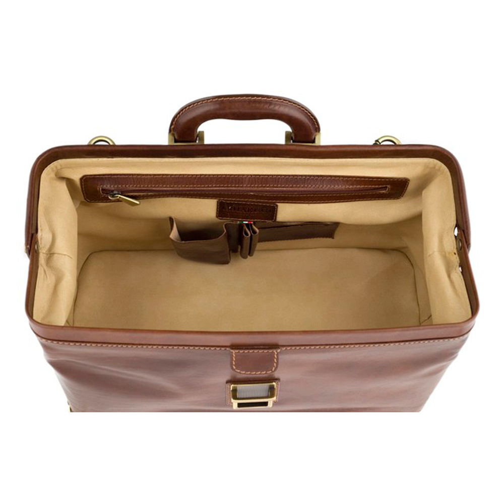 Traditional styled Doctors bag designed and handmade in Italy